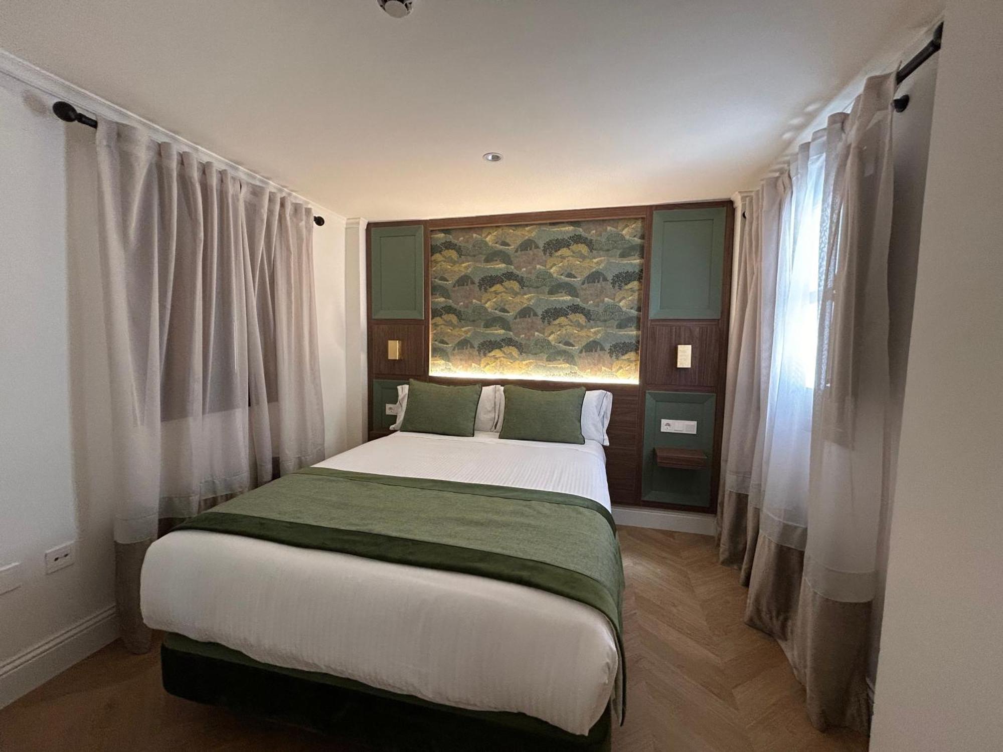 Bibo Suites Palacio De Portago Granada Exterior photo